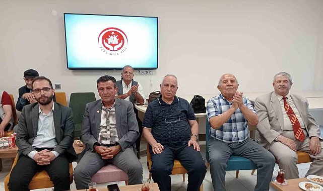 Huzurevi sakinleri konserle moral buldu