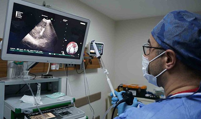İEÜ Medical Point Hastanesi Akciğer Sağlığı Merkezi'nde EBUS ile ameliyatsız tanı