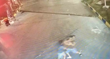 İki paket sigara için kasiyeri bıçakladılar: O anlar kamerada