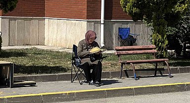 İkinci oturum için adaylar ter döktü, aileler dualarla bekledi