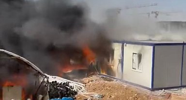 İnşaat şantiyesinde çıkan yangın korkuttu