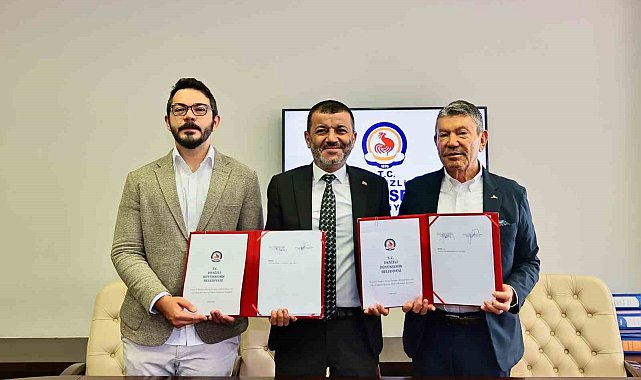 İş adamı Derya Baltalı, Menderes Bulvarı'na modern bir yaya üst geçidi için çalışmalara başladı