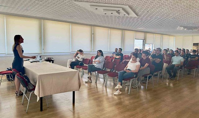 İskenderun'da emniyet personeline özel sınav semineri