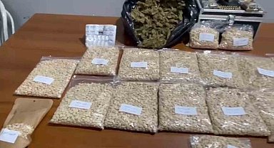 İskenderun'da uyuşturucu esrar ve hap operasyonu