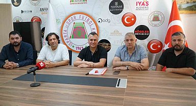 Isparta 32 Spor Bülent Akan'a emanet