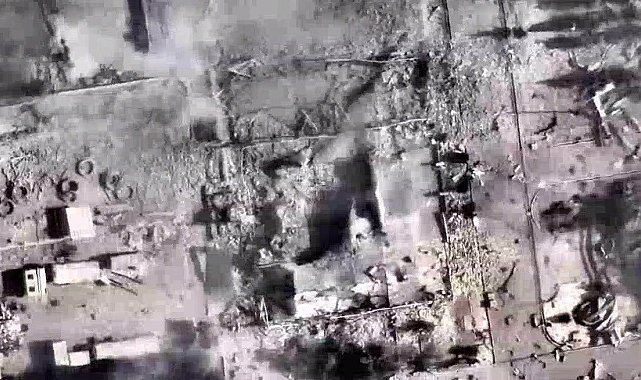 İsrail ordusu, hedef aldığı İsfahan nükleer tesisinin görüntüsünü paylaştı