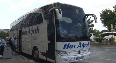 İsrail'in saldırılarının ardından İranlılar İstanbul'dan ülkelerine dönüyor