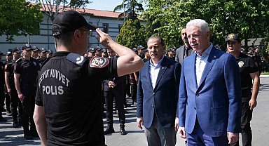 İstanbul Valisi Davut Gül'den Çevik Kuvvet'e bayram ziyareti