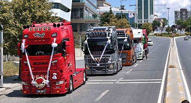 İstanbul'da son model tırlarla düğün konvoyu