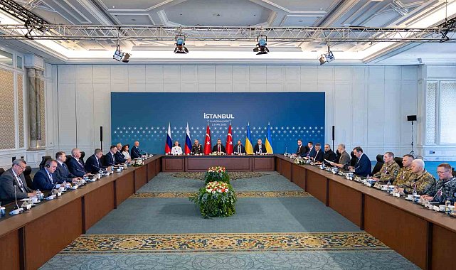 İstanbul'daki kritik toplantı başladı