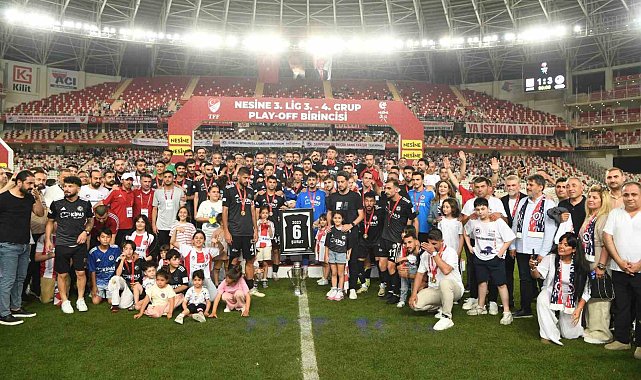 İstiklalspor Kulüp Başkanı Akarca: "2. Lig'de de hedefimiz büyük"