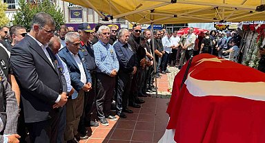 İzmir esnaf camiası Salih Yiyitalp'i Kaybetti