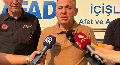 İzmir Valisi Elban: "Yangın henüz kontrol atına alınmadı"
