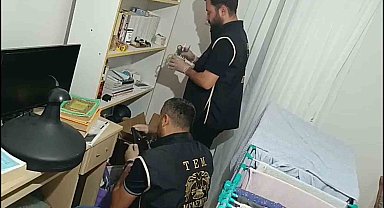 İzmir'de FETÖ'nün hücre evlerine operasyonda 27 tutuklama