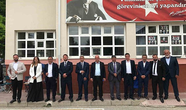 İznik'te muhtarlık seçiminde 11 aday yarıştı
