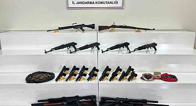 Jandarma nereye baktıysa silah çıktı