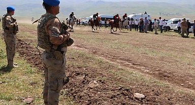 Jandarmadan huzur ve güven nöbeti