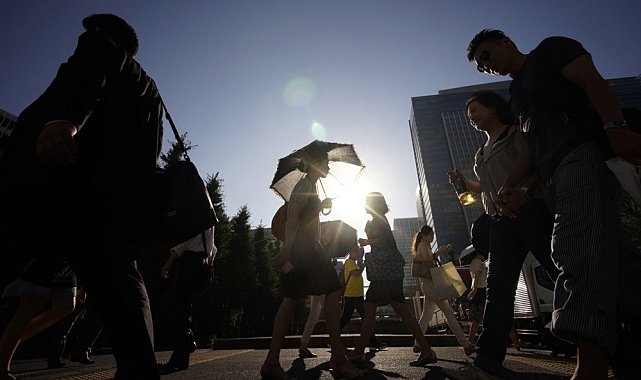 Japonya'da aşırı sıcaklardan 18 kişi öldü, 8 bin 603 kişi hastanelik oldu