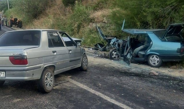 Kafa kafaya çarpıştılar: 3 yaralı