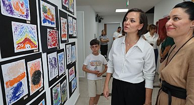 Karabağlar'da sanat dolu performans günleri başladı