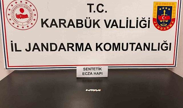 Karabük'te 17 sentetik ecza ele geçirildi