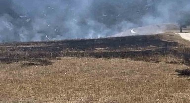Karabük'te anız yangınında 1 dönüm tarım arazisi zarar gördü
