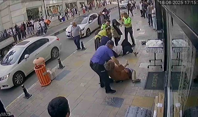 Karabük'te kadınların saç saça kavgasını polis bile güçlükle ayırdı