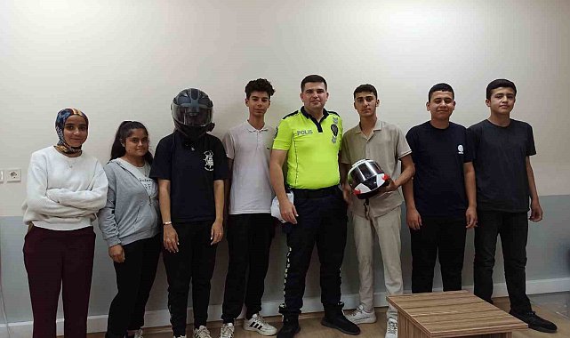 Karacasu'da öğrencilere trafik bilinci eğitimi verildi