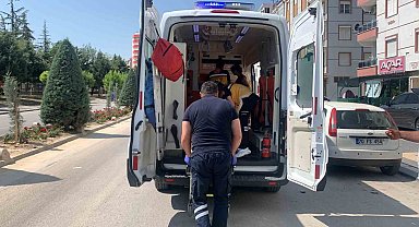 Karaman'da devrilen motosikletin sürücüsü yaralandı