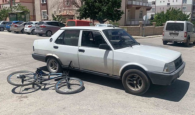 Karaman'da otomobille çarpışan bisiklet sürücüsü yaralandı