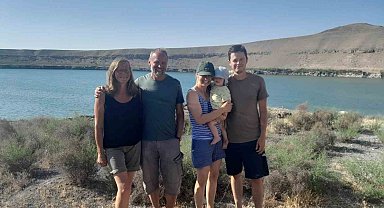 Karapınar'ın doğal güzelliği Acıgöl, yabancı turistlerin gözdesi oldu