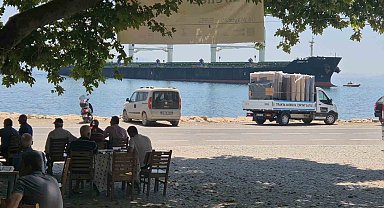 Karaya oturan gemiyi kurtarma çalışmaları sürüyor