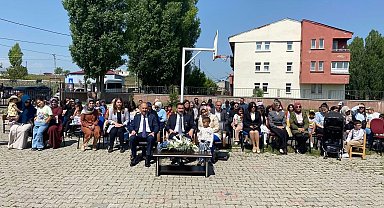 Kars'ta öğrencilerden coşkulu yılsonu şenliği