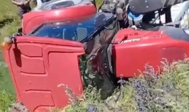 Kars'ta traktör şarampole devrildi