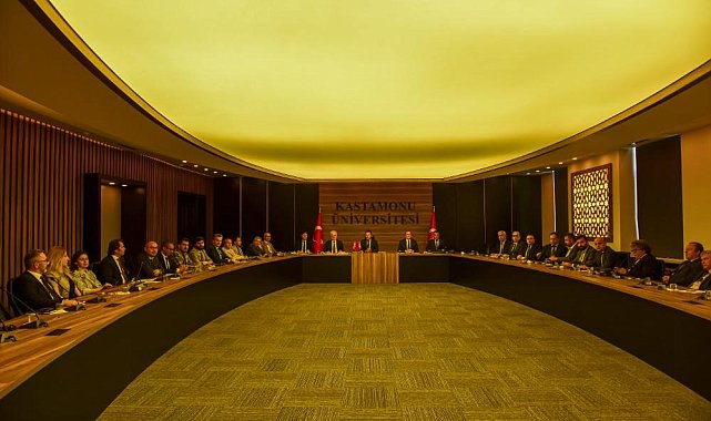 Kastamonu Üniversitesi'nde kurumsal iletişim çalışmaları ve uluslararası sıralamalar ele alındı