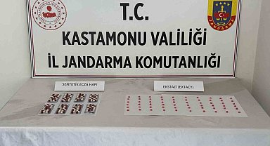 Kastamonu'da uyuşturucuyla yakalanan 2 kişi gözaltına alındı