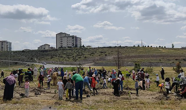 Kayseri Büyükşehir'den öğrencilerle doğaya katkı