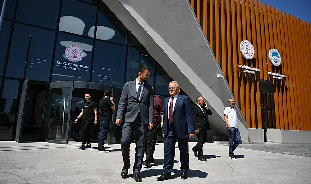 Kayseri İl Halk Kütüphanesi kapılarını açıyor
