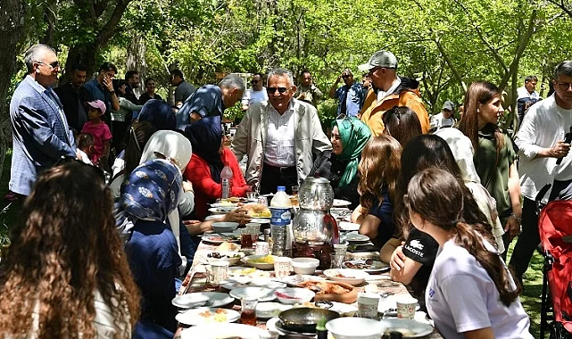 Kayseri protokolünden Soğanlı Vadisi çıkarması