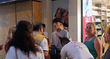 Kaza yapan arkadaşının kıyafetlerini giyerek geldi, polisleri kandıramadı