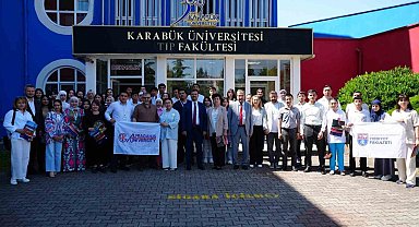 KBÜ Uluslararası Yaz Okulu Özbek öğrencilere katkı sağladı