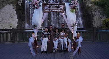 Keçiören Belediyesi Babalar Günü'ne özel fotoğraf köşesi oluşturdu