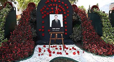 Kemer'de Başkan Zeyrek için anma alanı oluşturuldu