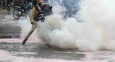 Kenya'da sokaklar karıştı: 56 yaralı