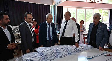 Kepez Belediyesi'nden dikiş atölyesiyle milyonluk tasarruf