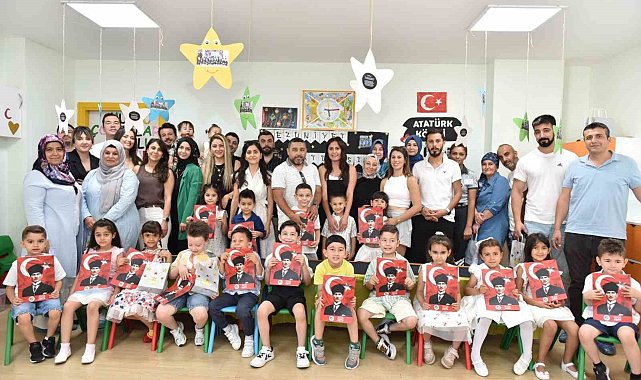 Kepez'in kreşlerinde karne sevinci