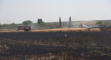 Kilis'te buğday tarlasında yangın