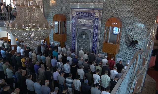 Kilis'te Kurban Bayramı sevinci: Camiler doldu