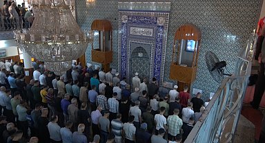 Kilis'te Kurban Bayramı sevinci: Camiler doldu