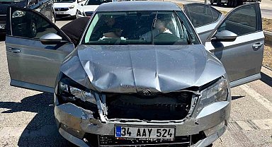 Kırıkkale'de 3 araçlı zincirleme kaza: 3 yaralı